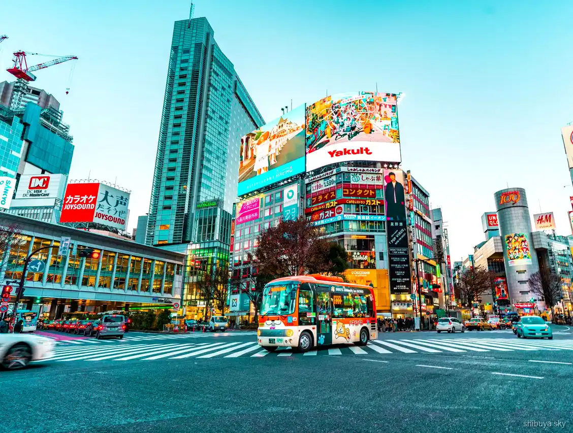 Shibuya Sky tour street scene in Center Gai